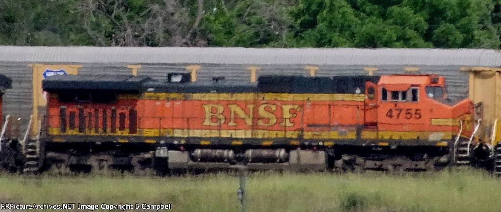 BNSF 4755